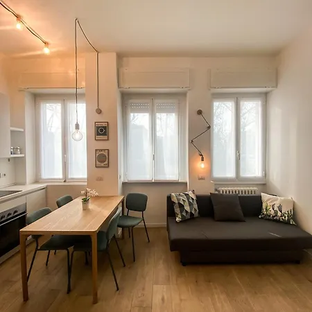 Molino Cozy With Park View In Downtown Apartmán Milán